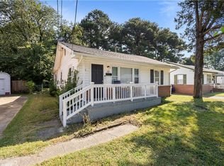 13 Neville St, Portsmouth, VA 23701