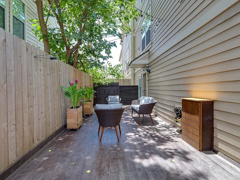 1706 Tuam St #C — Photo 29