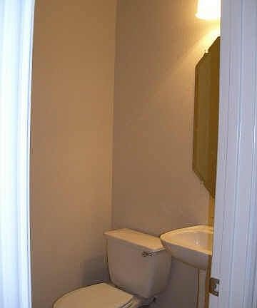 4th image of 7108 Dry Creek Dr