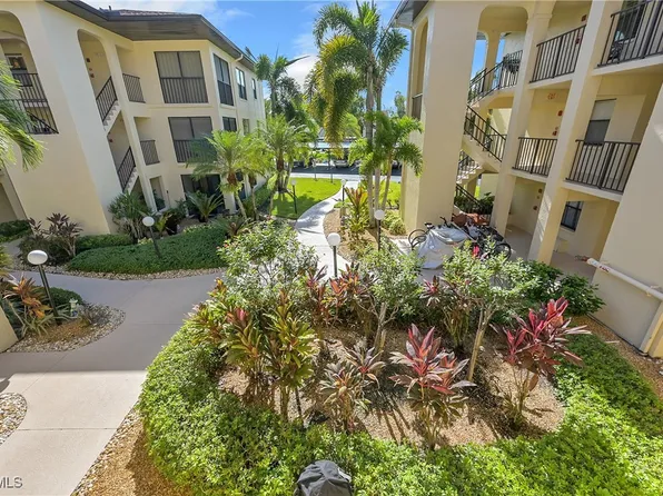 8474 Charter Club Cir Unit 13, Fort Myers, FL 33919