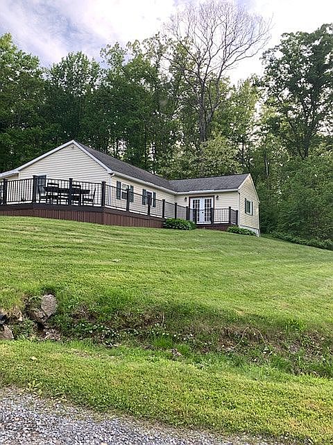 1st image of 138 Woodland Dr