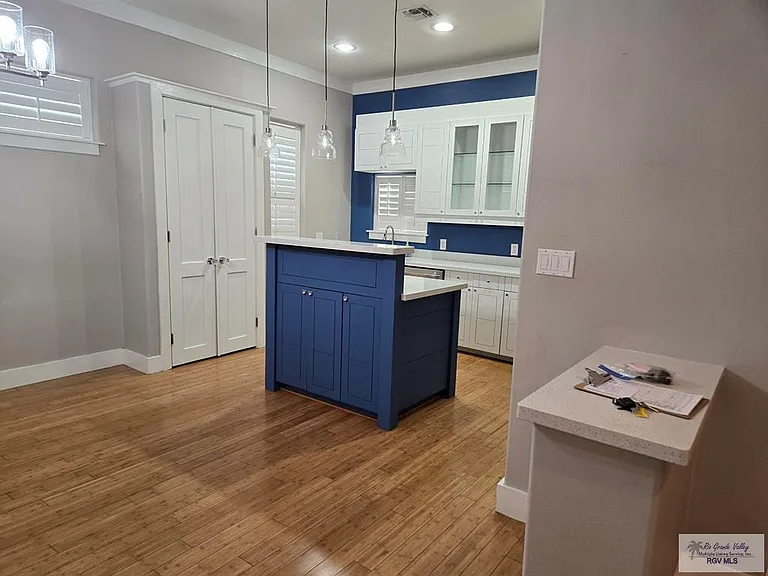 524 Wildrose Ln #1 — Photo 3