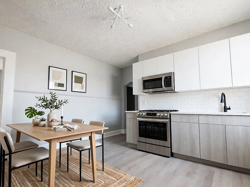 147 Elm St #1