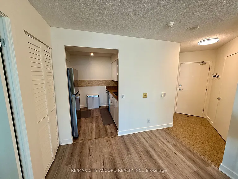 361 Front St W #2102 — Photo 14