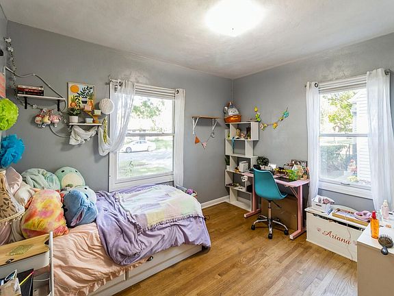 4th image of 1322 Carroll Ave