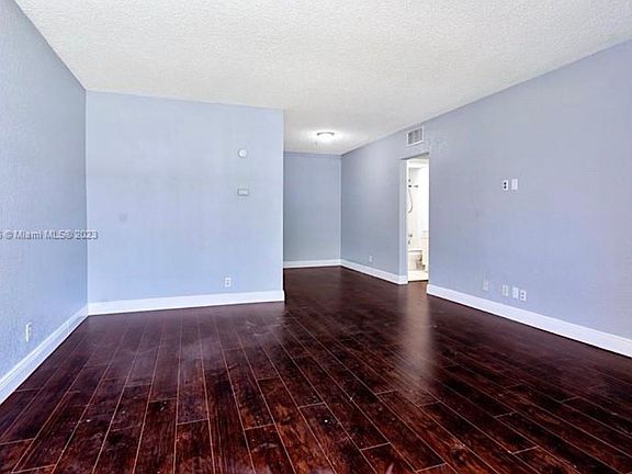 5th image of 770 SE 2nd Ave APT A201