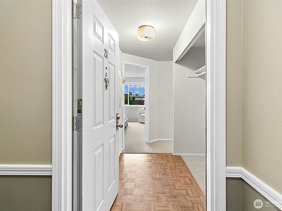 4th image of 8720 Phinney Avenue N #21