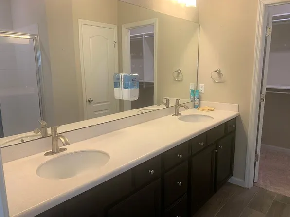 9857 Melrose Creek Dr, Jacksonville, FL 32222