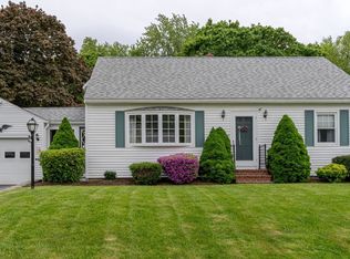 8 Lowell Ave, Dover, NH 03820