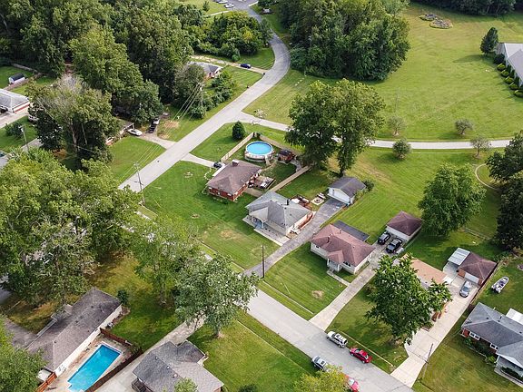 4th image of 6602 South Dr