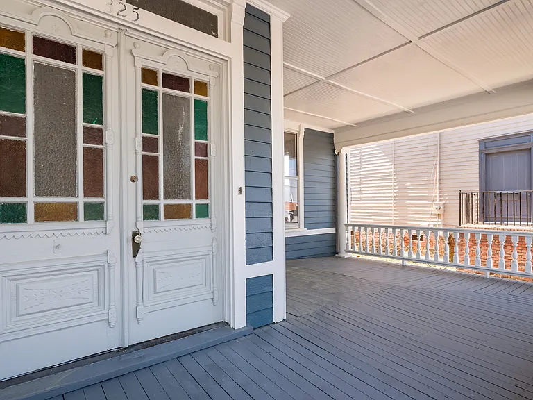 325 N Market St — Photo 33