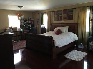 518 Allen Rd, Manhattan, KS 66502