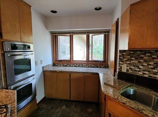 101 Chestnut Rd, Chapel Hill, NC 27517