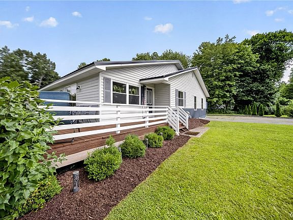3rd image of 868 Rowlee Rd