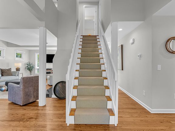 4th image of 21 Centre Village Drive #21