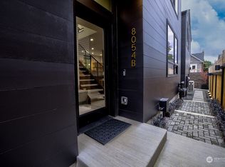 8054 Brooklyn Ave NE #B, Seattle, WA 98115