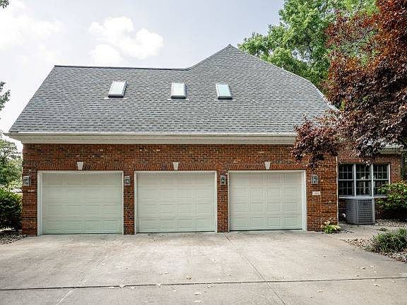 3rd image of 11304 E Quail Hollow Dr