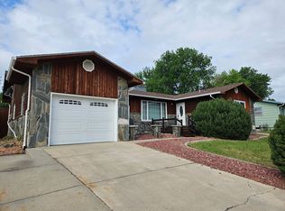 1407 N 7th St, Rapid City, SD 57701
