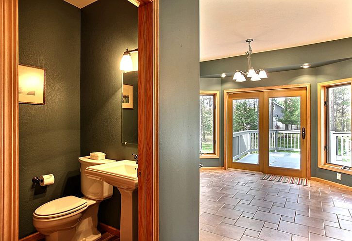 1st image of 4004 Bluegill Ave