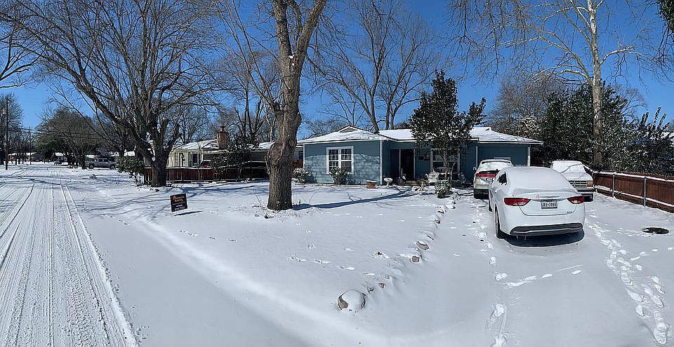 2nd image of 105 Charlotte Ave