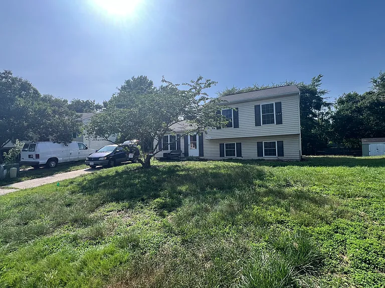 Norwood Ct — Photo 1