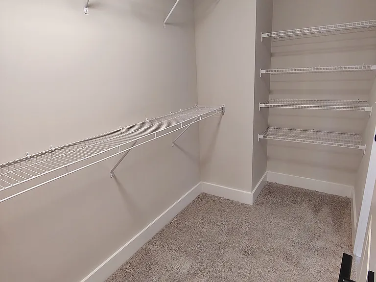 122 Chella Ct — Photo 15