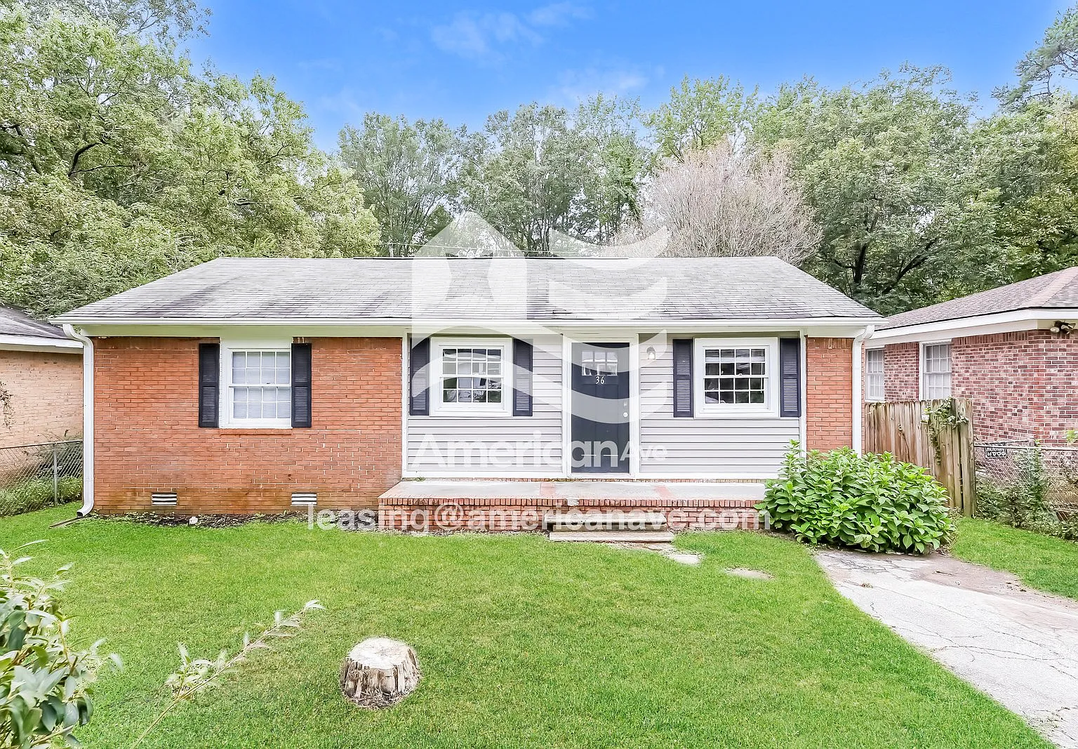 3 bed, 1.0 bath, 975 sqft, $1,450 — Photo 2