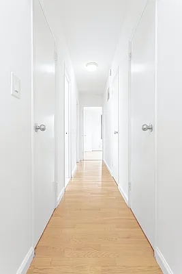 Rented by Olnick Organization | media 14