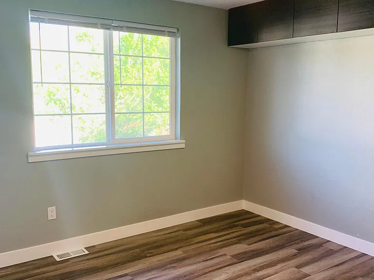 7278 Urban Dr — Photo 15