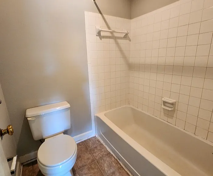 2506 Avent Ferry Rd #203 — Photo 4