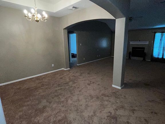 3rd image of 12315 Heritage Grove Dr
