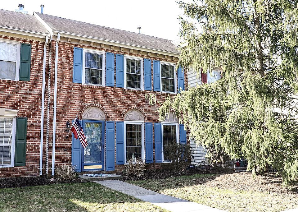 52 Secretariat Court