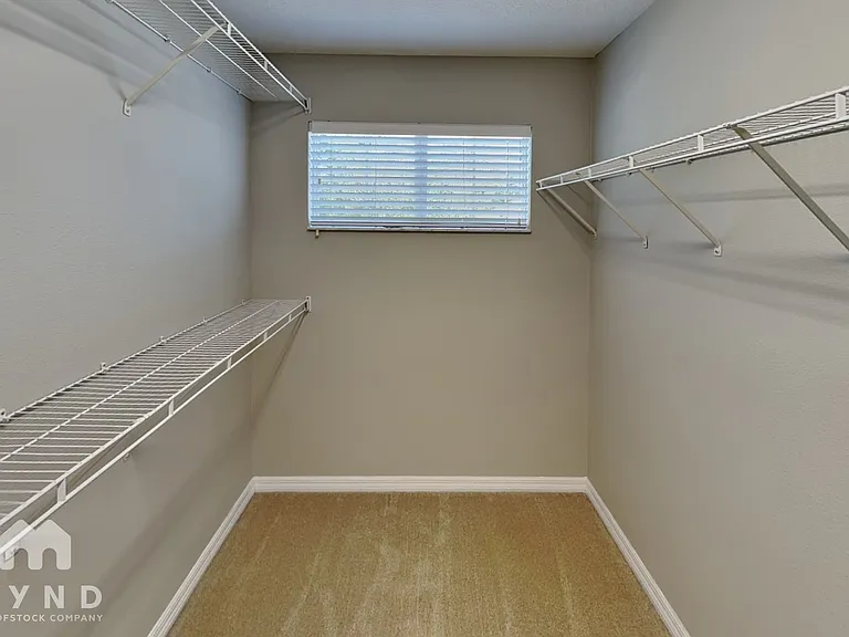 1460 Travertine Ter — Photo 15