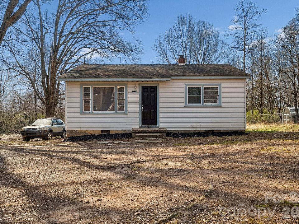 1st image of 1713 Younger Ave