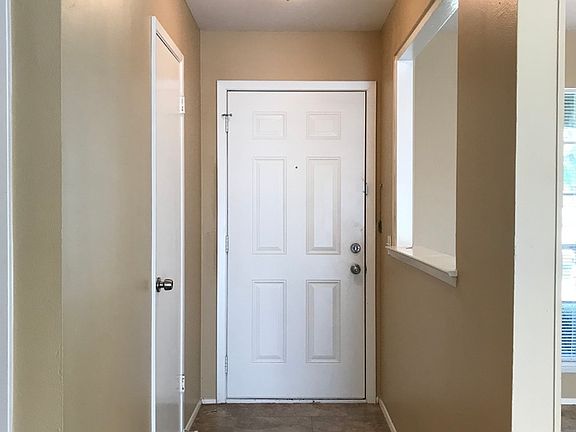 4th image of 2928 Abston Dr