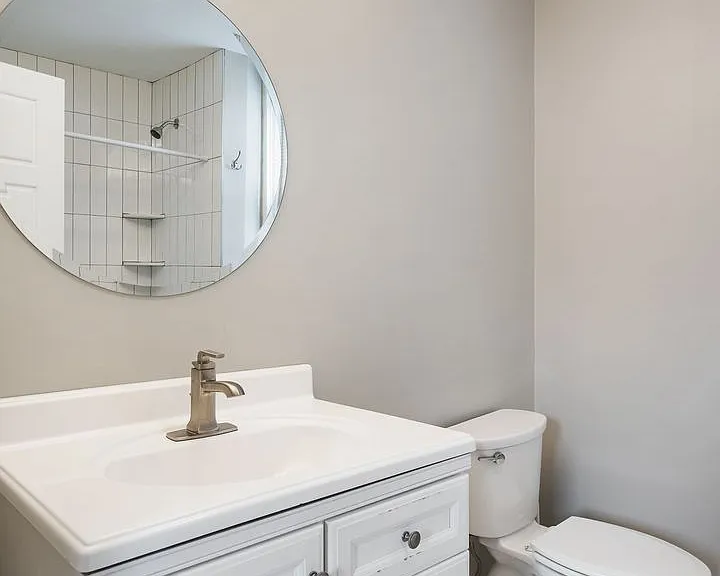 638 E Ormsby Ave — Photo 18