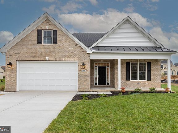 2nd image of 102 Brandylion Dr