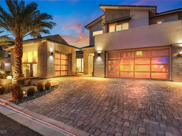 11210 Emory Oak Dr, Las Vegas, NV 89138