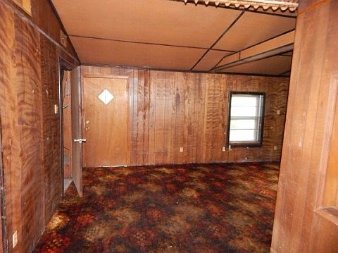 Additional Living Room