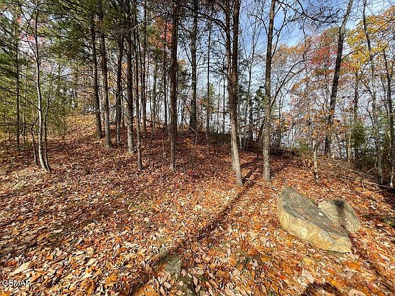 2nd image of LOT-21R Sugar Mountain Way