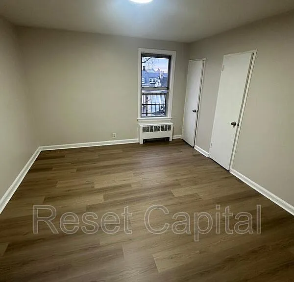 44 Irving St #7 — Photo 3