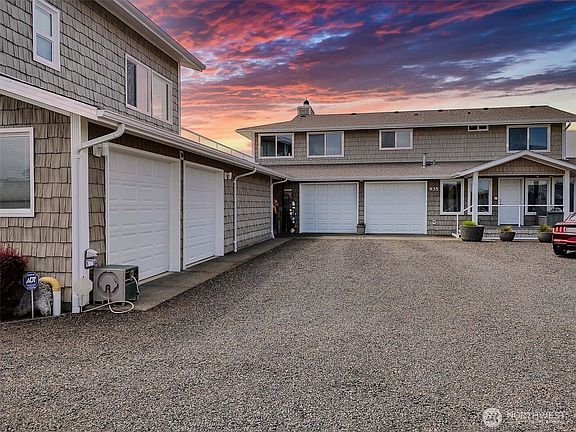 5th image of 935 S Sand Dune Avenue SW