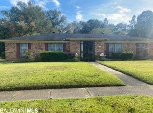 4205 Spring Valley Dr S, Mobile, AL 36693