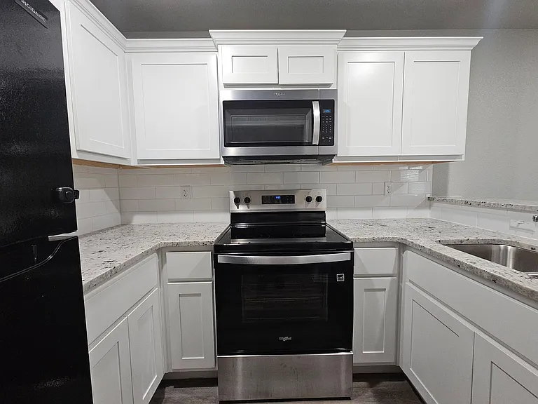 230 N Mary Jo Dr #A/B — Photo 5