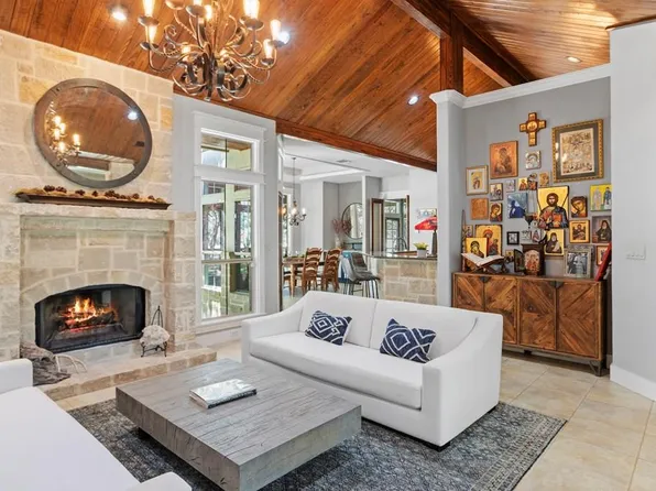 387 Brooks Xing, Boerne, TX 78006