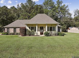 29421 Preston Pointe Dr, Livingston, LA 70754