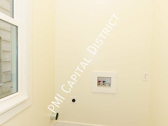 5th image of 1615 Highland Ave #1STFLOOR