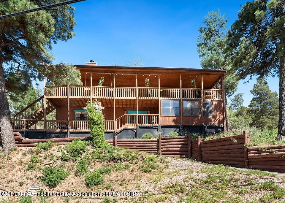 1st image of 113 Chaparral Dr