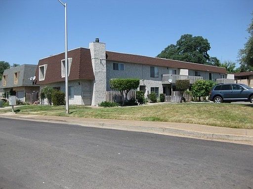 1st image of 680 Saginaw St APT 7