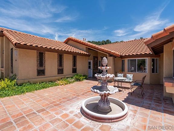 4th image of 32711 Camino Moro